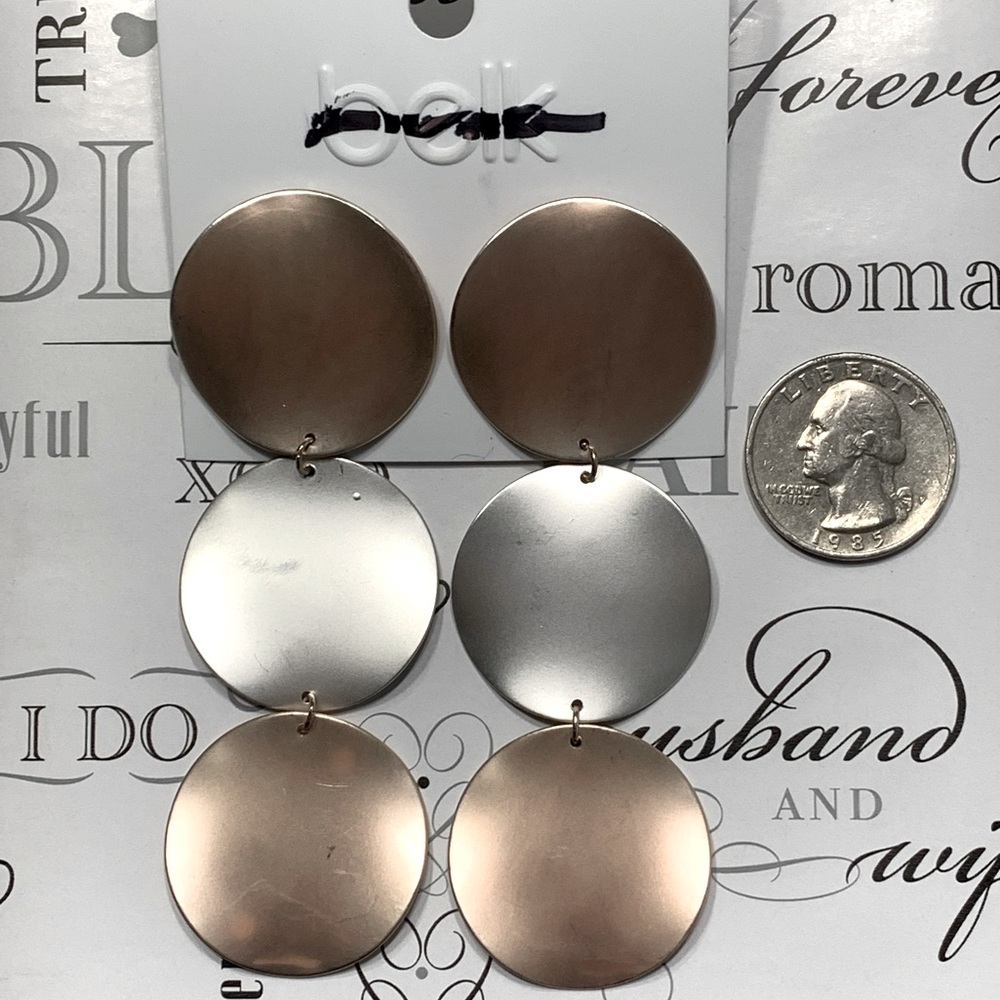 NWT Belk Three Tone Dangling Earrings